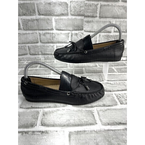 Michael Kors Shoes - Michael Kors Daisy Women’s Size 8 Black Leather Moccasins Flats Driving Loafers
